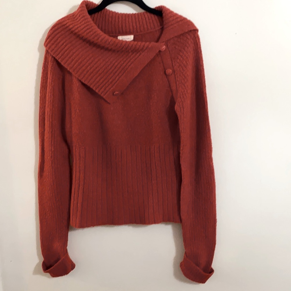 Rust sweater